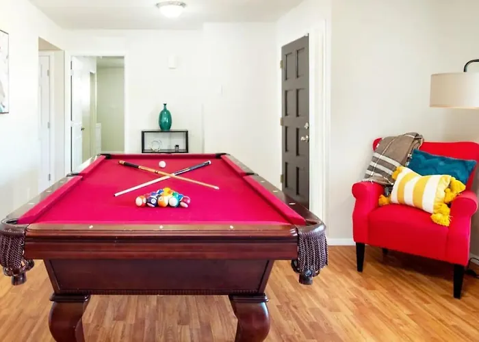 Сasa de vacaciones Cozy, Getaway! Prime Location, Sleeps 8 *